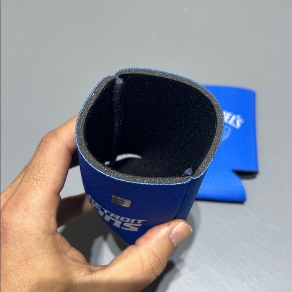 NFL Detroit Lions x Jack Daniels Koozies (Set of 2) - Picture 5 of 5